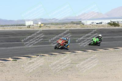 media/Jan-16-2026-CVMA Friday Practice (Fri) [[6f2bf47531]]/5-Racer 4-Trackday1/Session 2 (Bowl)/